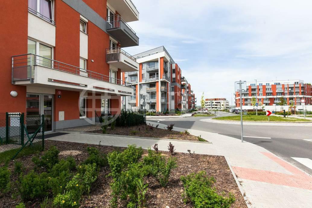H+ Apartman Letiste * Praga